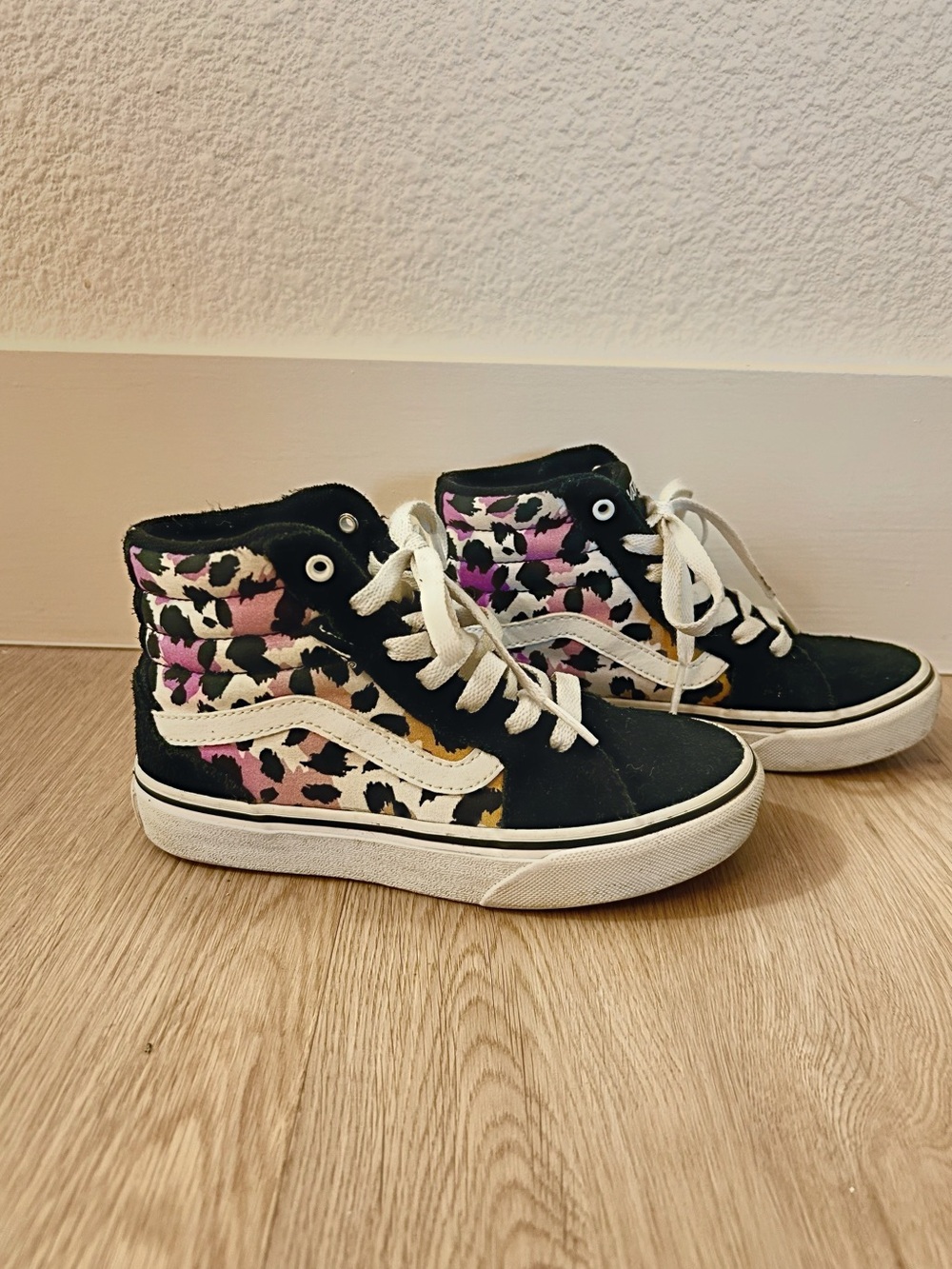 Vans Filmore High Top Sneakers - Leopard Print Purple & Pink Accents